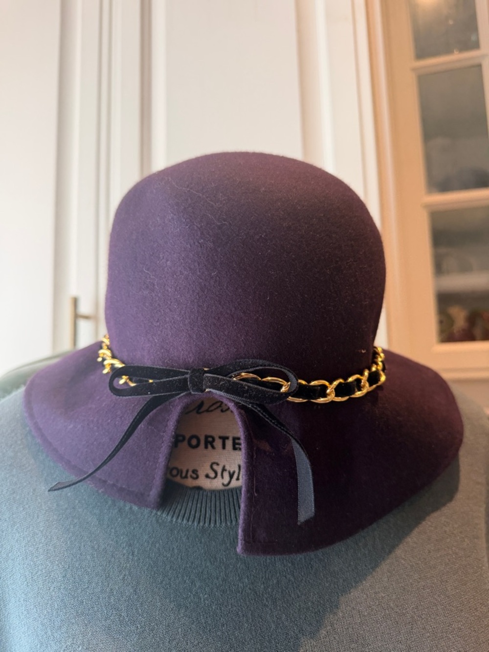 Liz Claiborne Deep Purple Wool Hat with Gold Chain and Black Bow